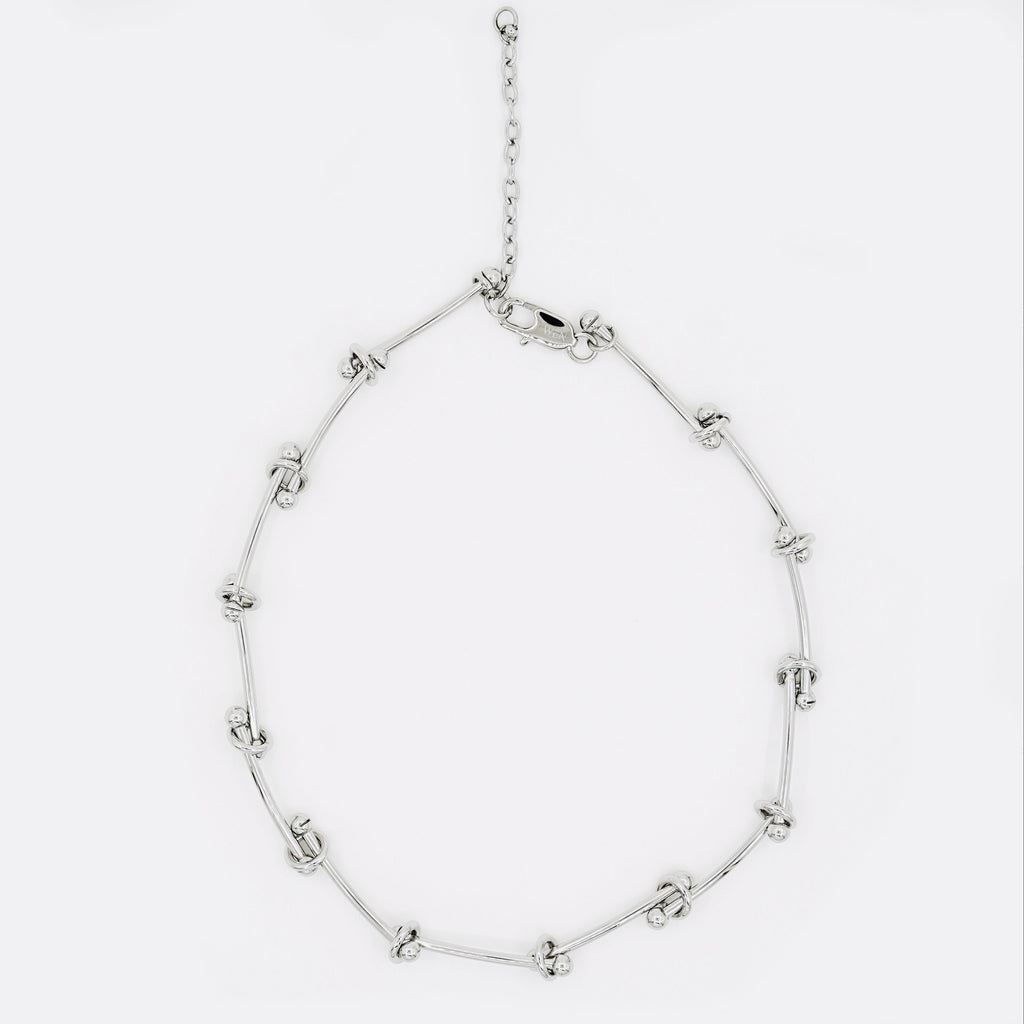 The Knot Necklace